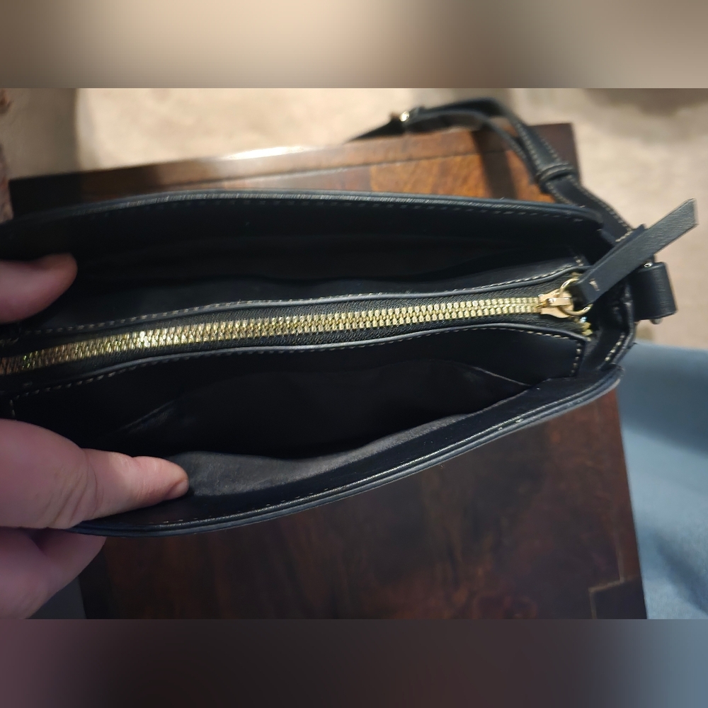 Nine West Crossbody Bag - Picture 6 of 8